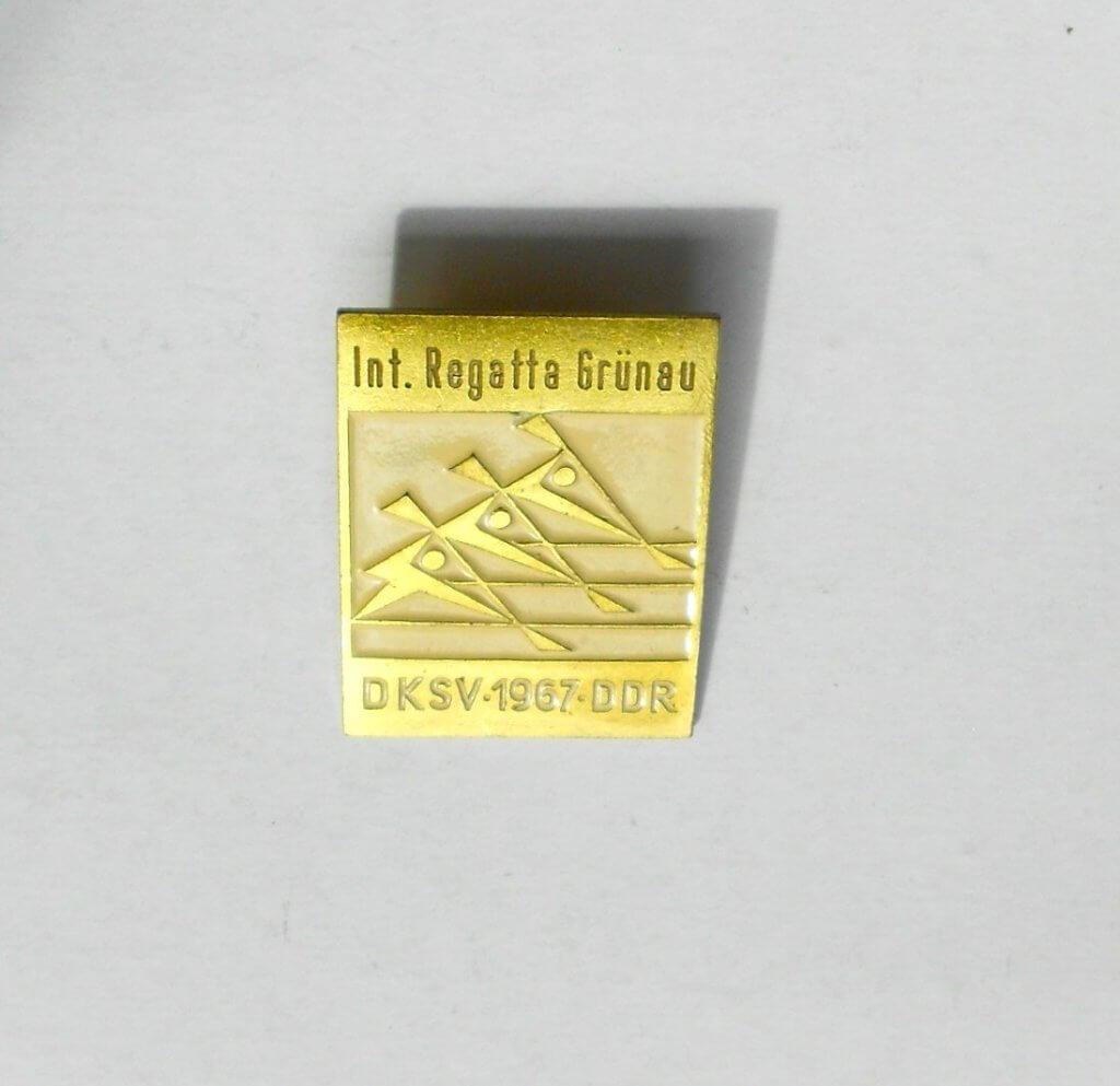 Int. Regatta Grünau DKSV 1967 DDR nemzetközi evezős verseny NDK jelvény