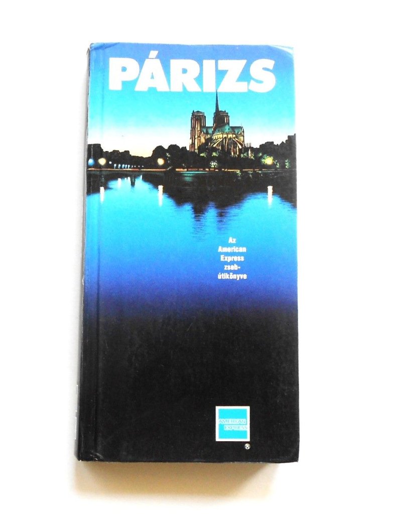 Párizs utikönyv