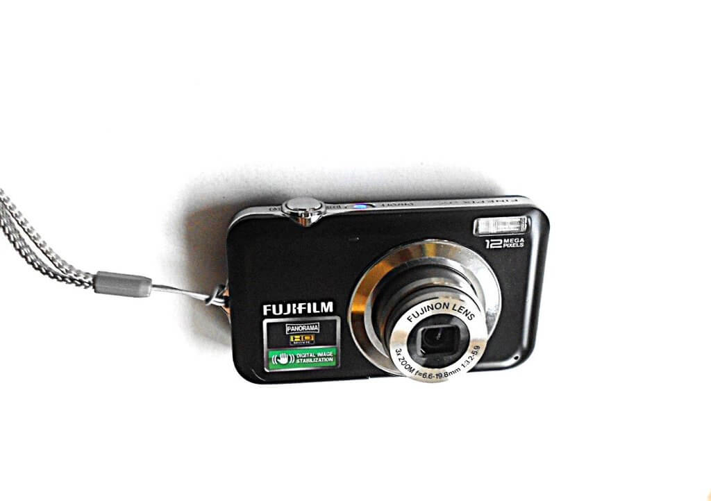 Fujifilm Finepix JV100 fényképezőgép