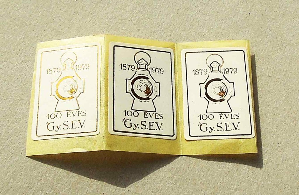 100 éves GYSEV matrica 