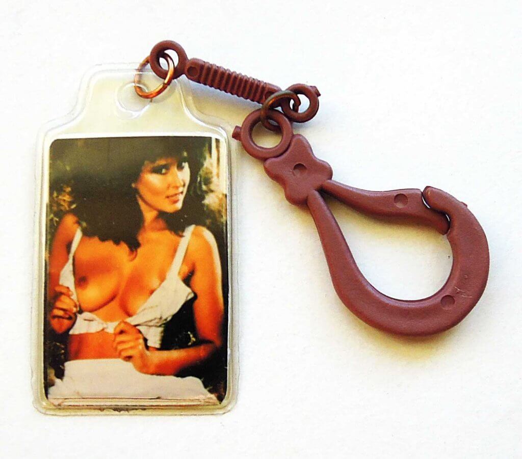 Sexi retro vintage kulcstartó No 3