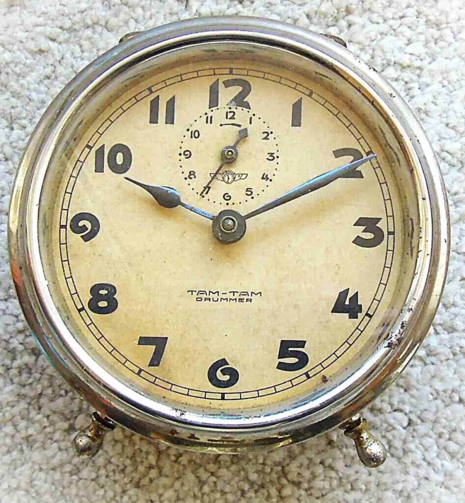 Kienzle Tam Tam Drummer vekker éresztő óra