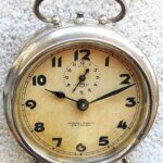 Kienzle Tam Tam Drummer vekker éresztő óra